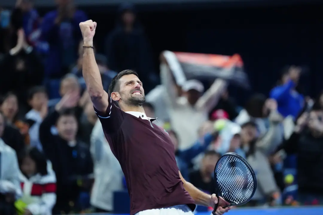 Novak Djokovic pode perder a sequência invicta de 17 anos no China Open com Alexander Zverev nos quartos de final. A se…
