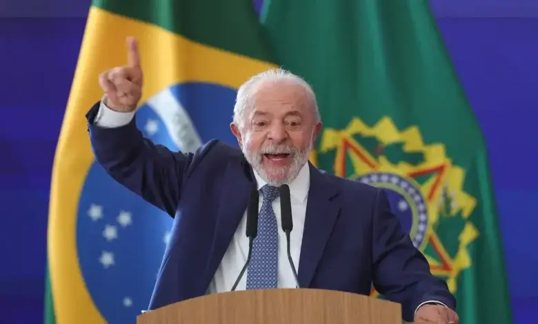 Djalba Lima fala em Brasília sobre o voto, dizendo que não se vota em sobrenome ou por indicação de ninguém. Ele defend…