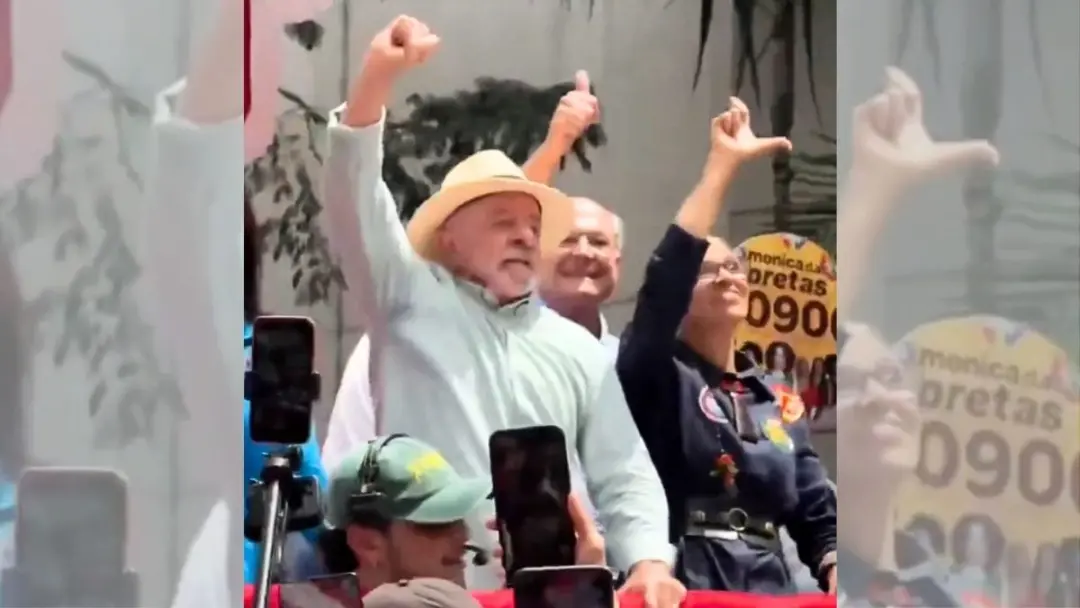 São Paulo, na Rua Augusta, Lula apareceu pulando em um ato de campanha. A energia, mesmo nessa idade, fala de uma vital…