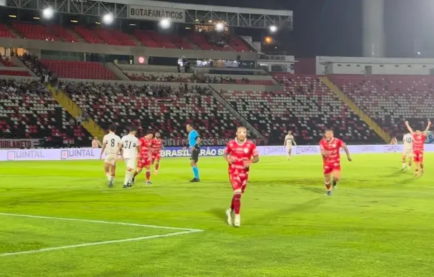 Vila Nova vence Botafogo SP por 1 a 0 no Estádio Santa Cruz, em Riberão Preto. Essa vitória tira o Vila Nova da segunda…