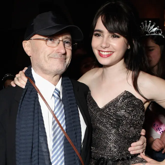 Phil Collins contou que a filha sentiu medo por ele devido à luta contra o alcoolismo, ocorrida há mais de dois anos. V…