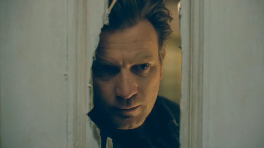 Doctor Sleep, sequência de The Shining, estreou na Paramount+. A adaptação de Mike Flanagan conseguiu manter a essência…