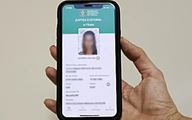 E-Título, versão digital do título de eleitor, tá liberado para uso no domingo, 4. Facilita o acesso a informações da v…