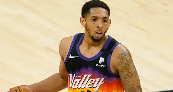 Cameron Payne assinou com o Anadolu Efes. Ele tinha média de 7,4 pontos e 2,6 assistências nos 22 jogos com os Sixers. …