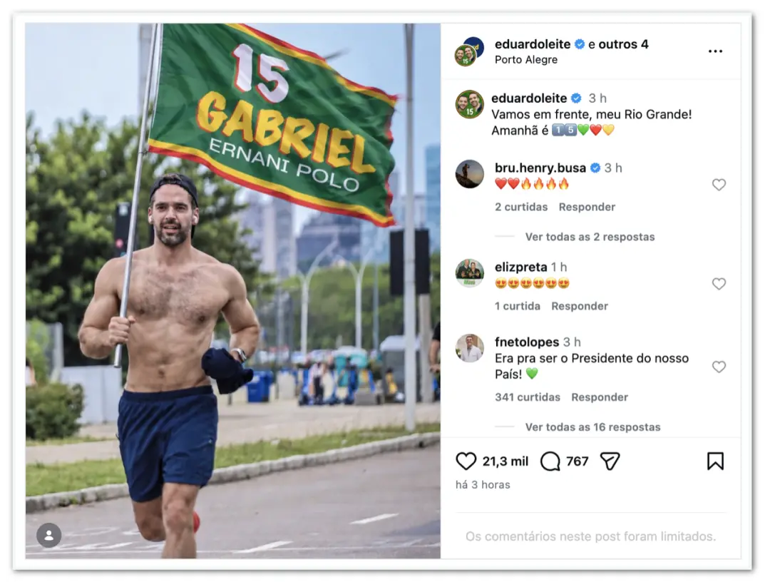 Eduardo Leite corre sem camisa com a bandeira da chapa de Gabriel Souza no Rio Grande do Sul. Achei meio estranho usar …