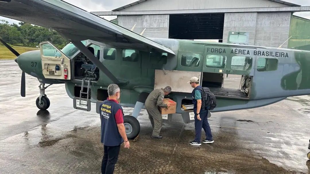 26.500 militares serão mobilizados para apoiar a Justiça Eleitoral no primeiro turno das eleições. A presença militar e…