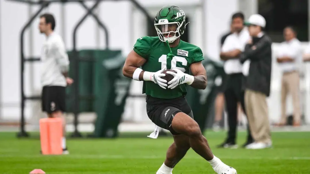 Três perfis de players no tight end aparecem para a Semana 4 de fantasy football. Juwan Johnson, Kenyon Sadiq e Brenton…