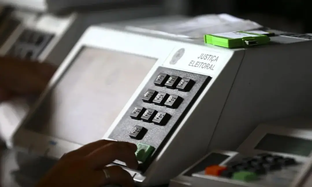 47% das pessoas acham que o interesse nas eleições de 2026 é menor que em 2022, segundo pesquisa com 2.506 pessoas em 1…