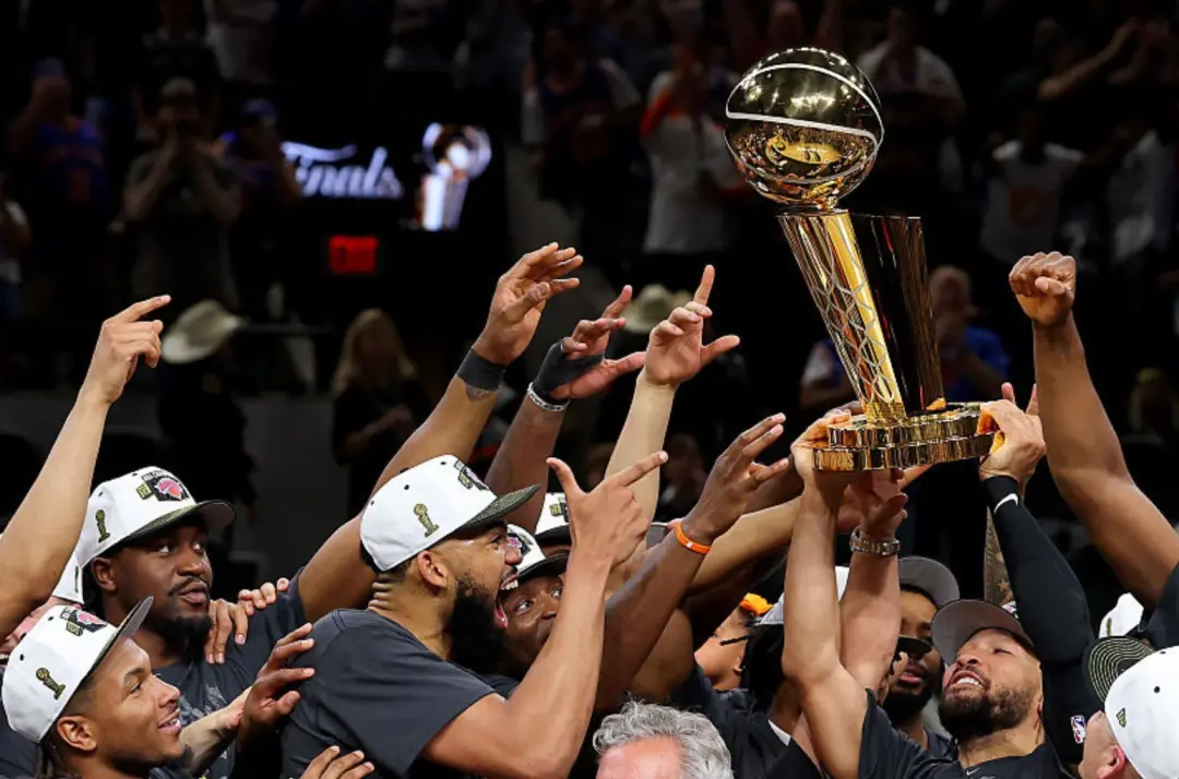 Preços dos ingressos dos New York Knicks estão subindo muito para o jogo de estreia em casa, quando a equipe vai levant…