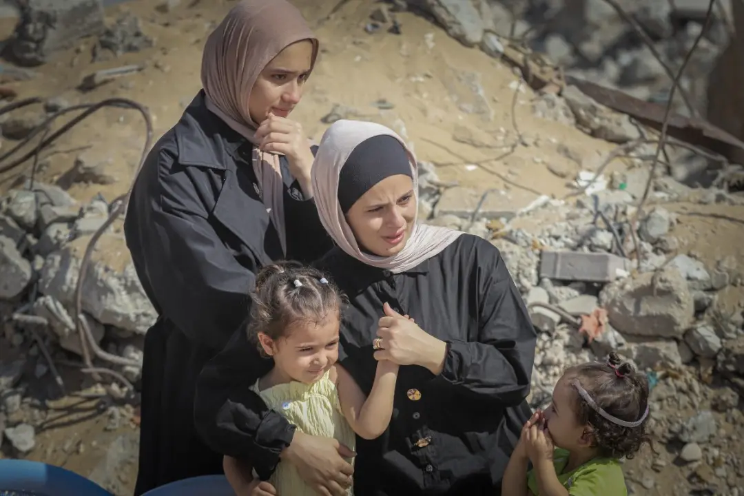Cidade de Gaza registrou cinco mortes em um ataque aéreo israelense, incluindo mãe e filha cristãs. A destruição de um …