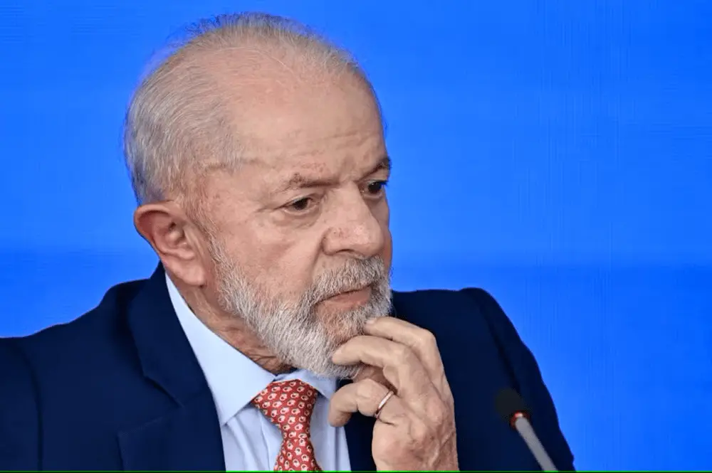 49% desaprovam o governo Lula na pesquisa PoderData/Aya, com 44% de aprovação. O fato de quase metade do eleitorado ach…