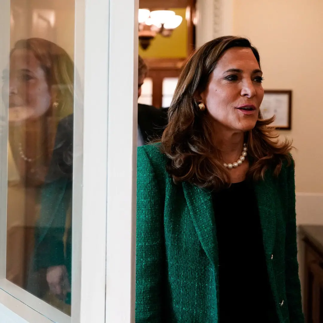 Representante María Elvira Salazar criticou a administração Trump com um anúncio em uma eleição em Sul da Flórida. É co…