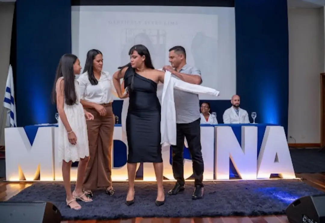 Gabrielly Alves, estudante de escola pública do Tocantins, foi aprovada em Medicina em seis universidades, sendo cinco …