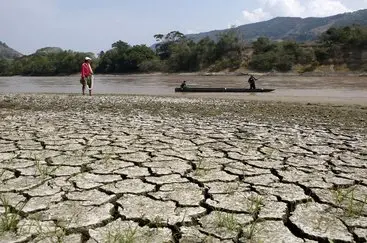 Inflação de alimentos pode subir 2,4 pontos percentuais por causa do El Niño. Essa previsão acende um alerta, porque o …
