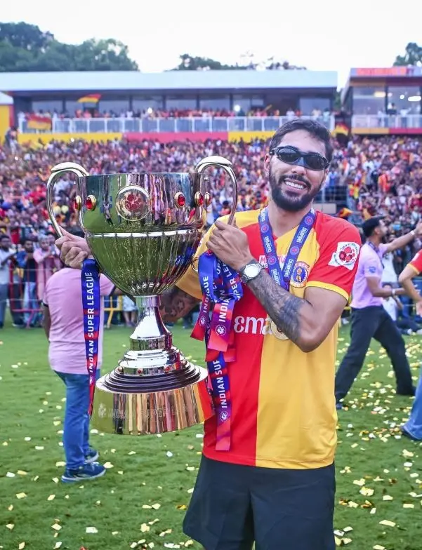 Miguel Damasceno, meia brasileiro na Índia, se acostumou com a paixão dos torcedores da Indian Super League. Eles quere…