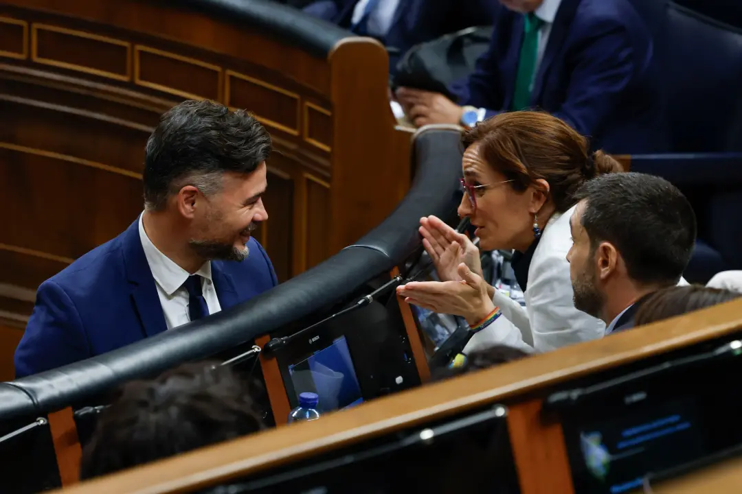Congresso na Carrera de San Jerónimo mostrou a incerteza com deputados questionando informadores sobre o futuro. É preo…
