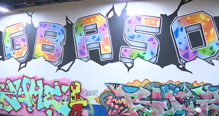 Green Bay teve a competição de skate juvenil Gromtoberfest. O evento celebra o décimo aniversário do parque GBASO e pro…
