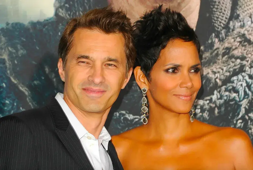 Los Angeles viu Halle Berry perder a guarda temporária do filho Maceo para o ex Olivier Martinez, após acusações de agr…
