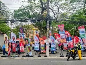 Wind banners invadem ruas de São Paulo na reta final, desafiando a Justiça Eleitoral. Essa invasão de espaço público de…