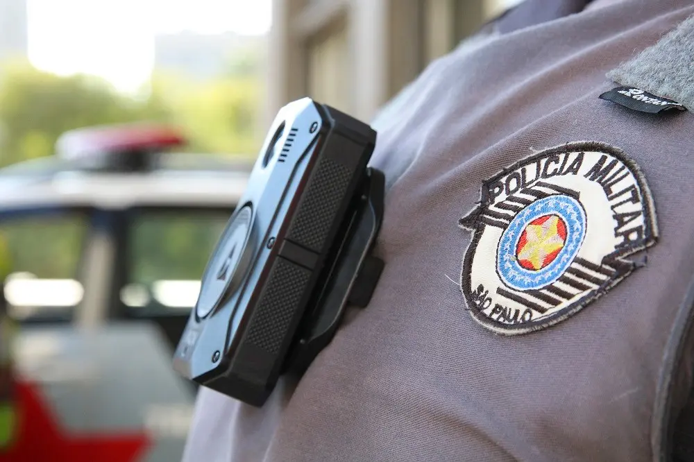Maria Eduarda, de 24 anos, morreu baleada na Estrada de Itapecerica após um policial intervir em um assalto. A investig…