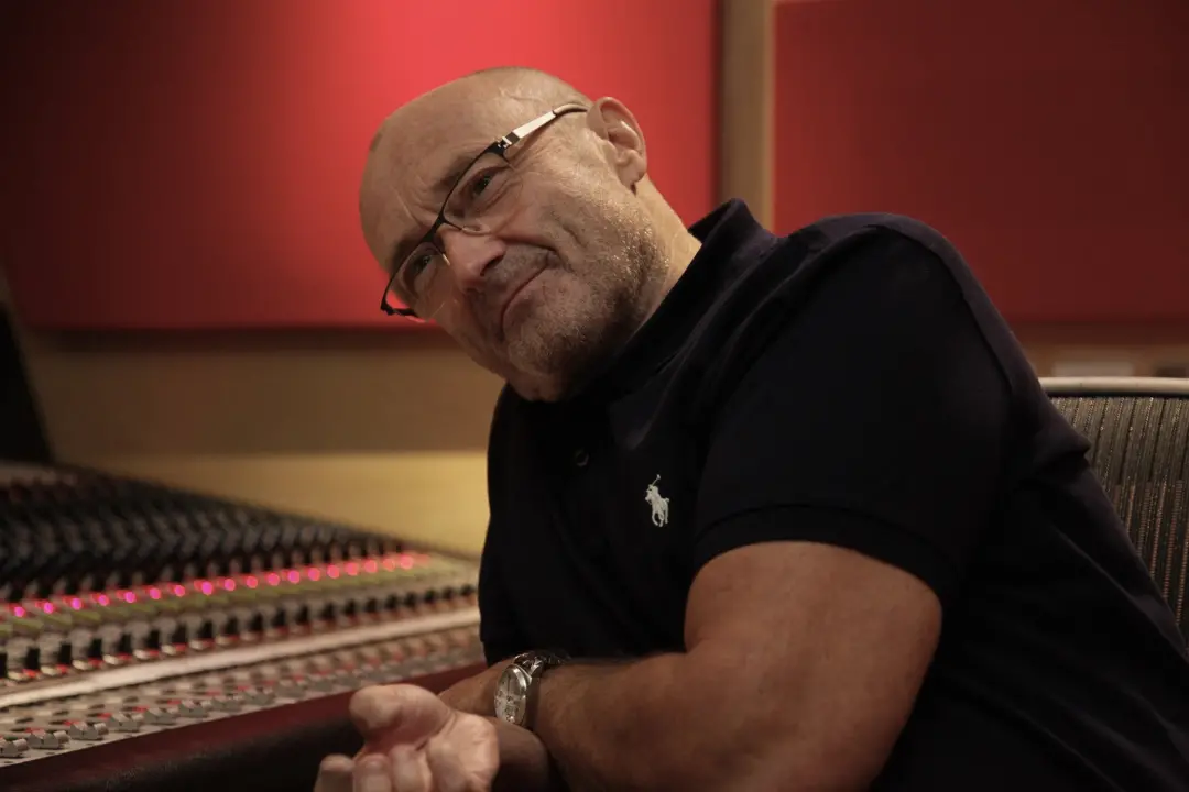Phil Collins, aos 75 anos, falou sobre os três casamentos que terminaram, dizendo que nunca quis viver com a ideia de d…