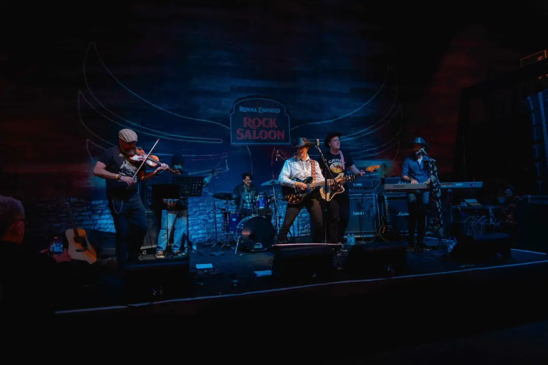 Gigio Teixeira leva clássicos do country ao Clube do Choro dia 19 de novembro. É interessante ver a mistura entre a tra…