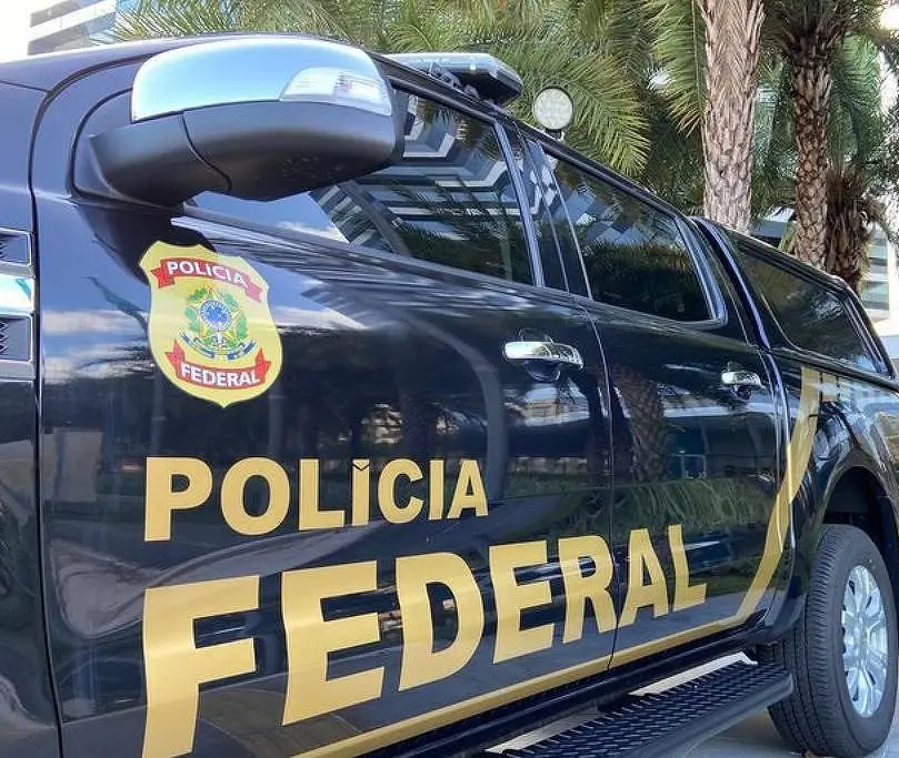 Operação da PF cumpriu mandados no Distrito Federal e São Paulo para apurar plano contra a Embaixada dos EUA. A ação in…