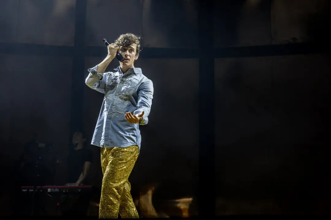 Madri, no Movistar Arena, Álvaro Lafuente lotou o evento com 15.500 espectadores. É bom ver um artista consolidado, com…