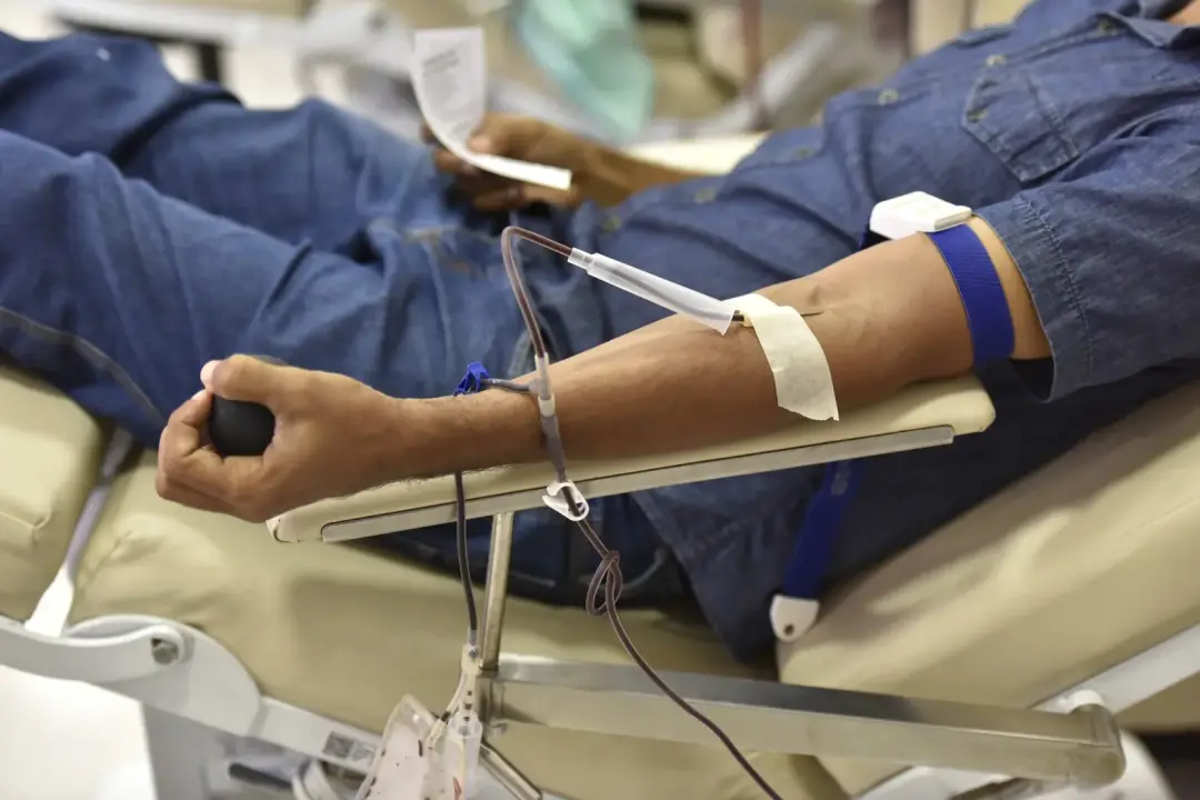 Quatro meses, o novo prazo para quem fez tatuagem, botox ou piercing não doar mais sangue. Isso traz um alívio pra quem…