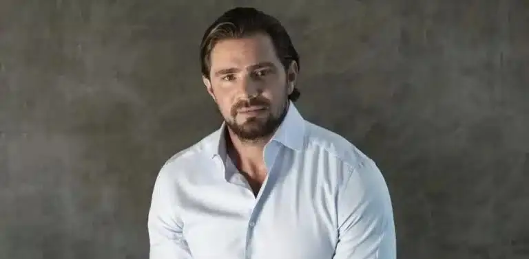 Daniel Vorcaro organiza festas privadas em São Paulo, nos Jardins, financiadas por ele e reunindo autoridades e empresá…