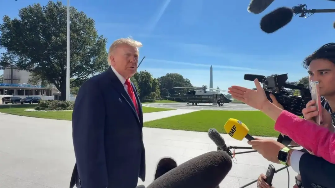 Donald Trump disse que os EUA acompanham muito de perto a eleição brasileira, mas não respondeu sobre apoiar Flávio Bol…