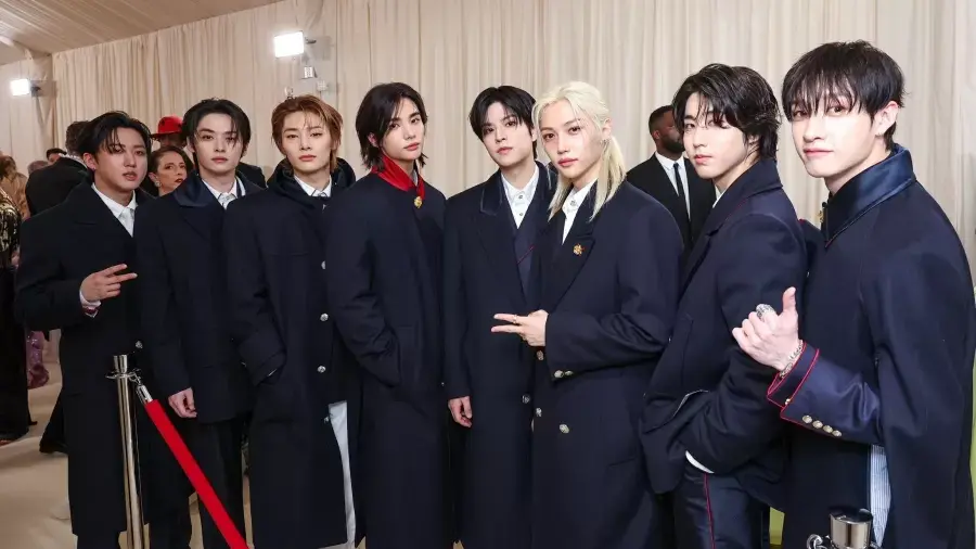 Stray Kids e BTS não enviaram faixas para o Grammy 2027, o prazo terminou em 21 de agosto. A decisão de não competir, s…
