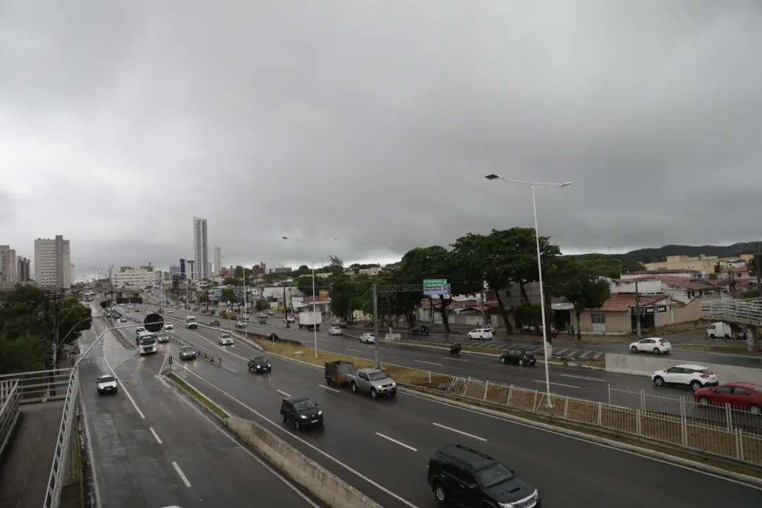Natal deve ter chuva na manhã do sábado e domingo de eleição, com temperatura entre 24 e 29 graus. A possibilidade de c…