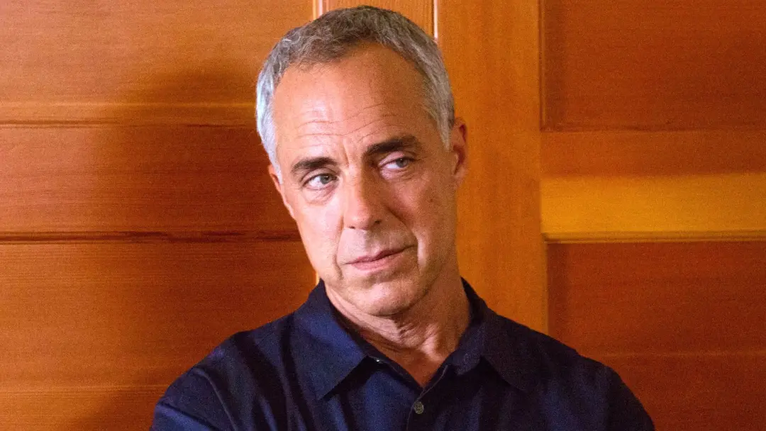 Titus Welliver volta ao DC com uma nova série de quadrinhos que recebeu uma boa avaliação no Rotten Tomatoes. Valorizo …