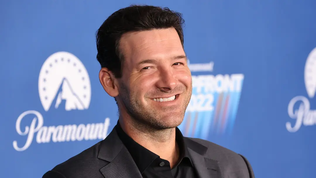 Tony Romo, ex-quarterback dos Cowboys, está fazendo notícias por algo fora do campo de futebol. A análise de um ex-joga…