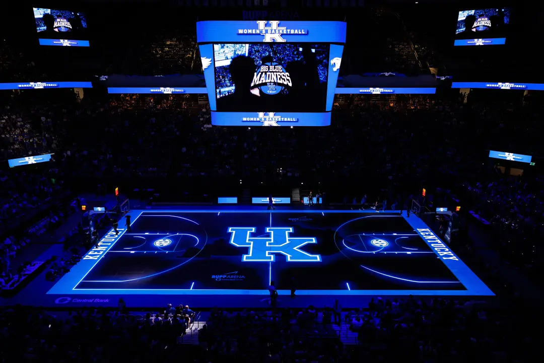 Kentucky pode ter uma convidada especial da NBA no Big Blue Madness sexta à noite. A galera tá especulando quem seria, …