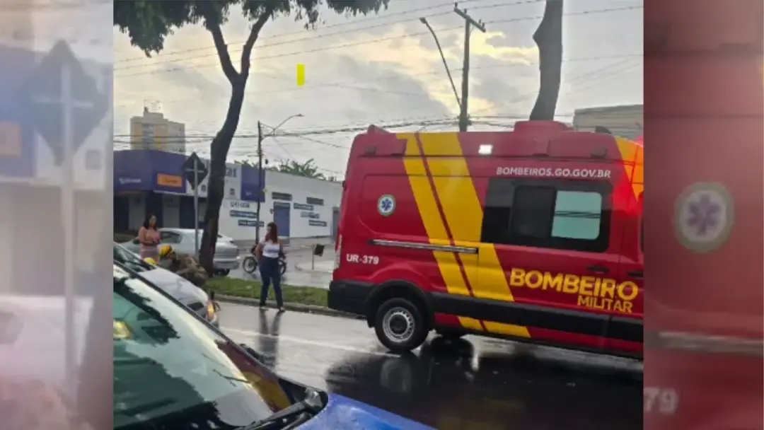 Sargento de Goiás acolhe mulher em acidente de trânsito, dizendo que ela não está sozinha. Essa atitude de humanidade n…