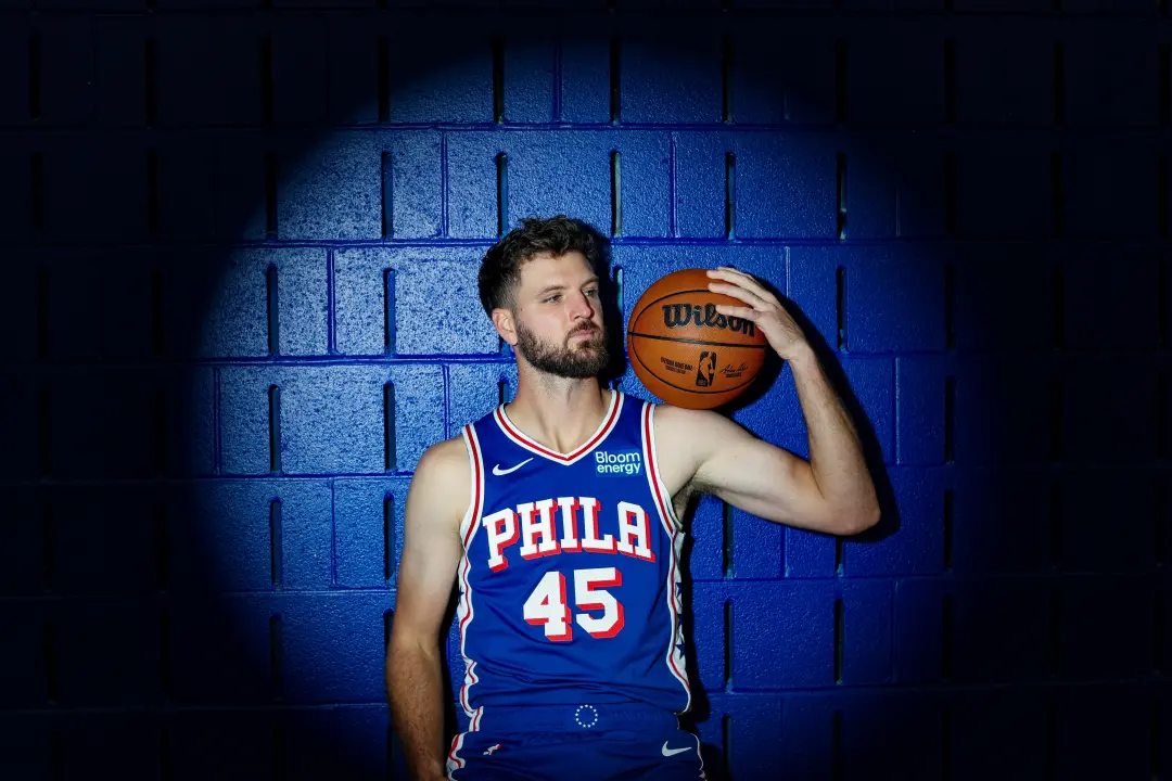Sixers com LeBron James e Jaylen Brown chegando, a dúvida é se a profundidade do banco aguenta a pressão. O trio Simons…
