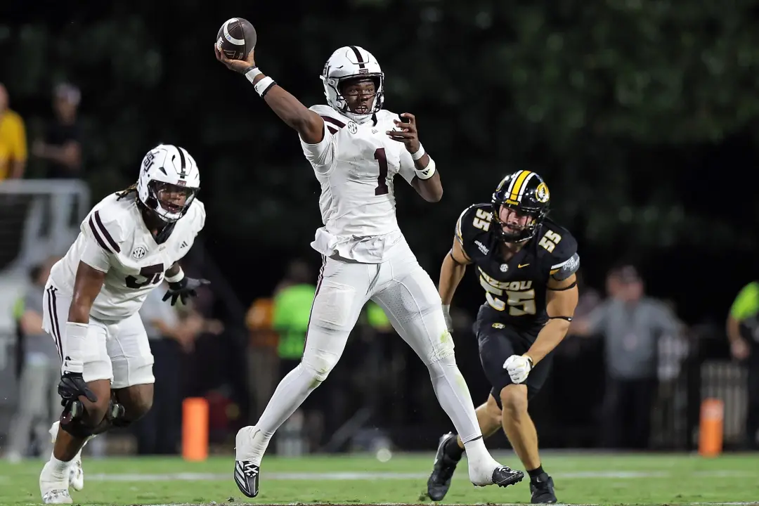 Clash Alabama Mississippi State volta no calendário SEC, com os quarterbacks Keelon Russell e Kamario Taylor como foco …