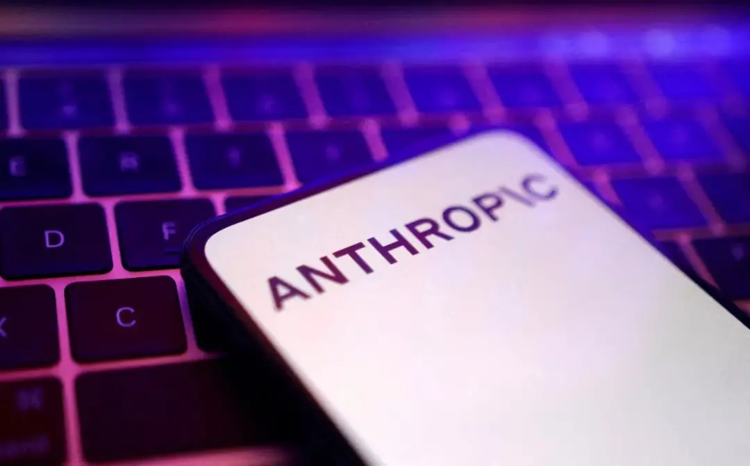 Anthropic alertou que a postura do governo dos EUA pode mexer nos laços de negócios com clientes e parceiros. Achei pre…
