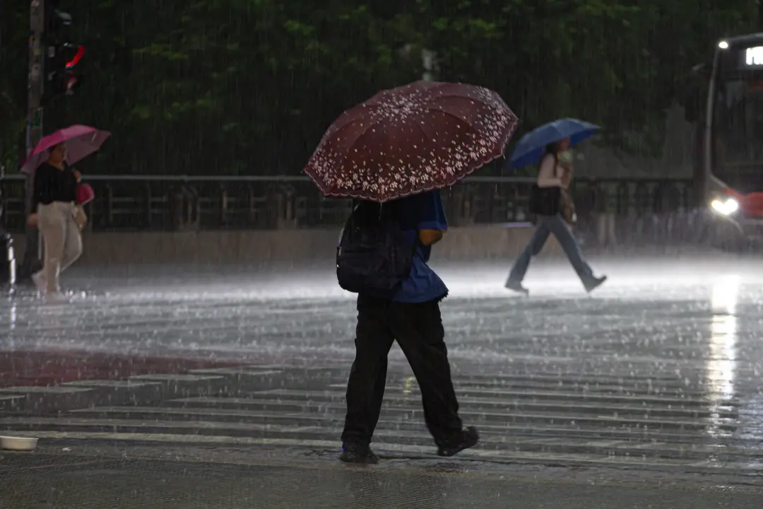 Sudeste sob alerta de tempestade, com risco de chuva de até 100 mm/dia no Rio de Janeiro, Espírito Santo e Minas Gerais…