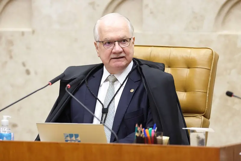 Edson Fachin editou resolução no STF para controlar a apresentação de petições em processos antigos. Isso passa a exigi…