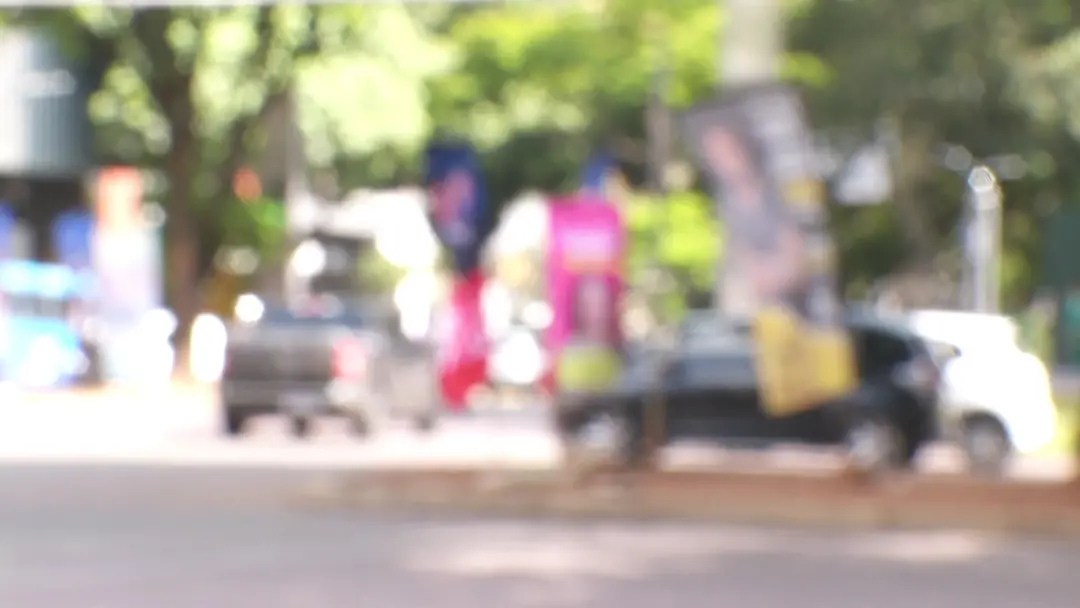 Justiça determinou a retirada de estruturas de propaganda eleitoral em Belo Horizonte por risco de temporais previstos …
