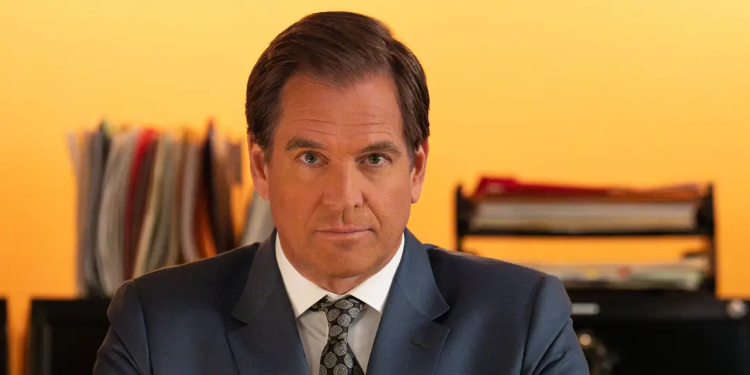 Tony DiNozzo volta para o Major Crimes Response Team na NCIS, junto com Sam Hanna em Nova York. Fico feliz com o retorn…