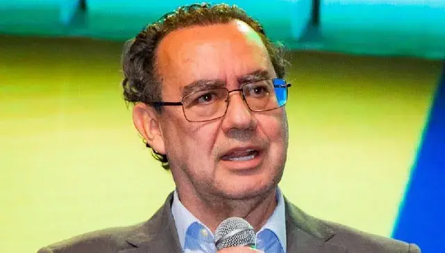 Augusto Cury pedindo audiência com o ministro Fachin em Brasília. Ele alega que decisões do STF e TSE interferem na lib…