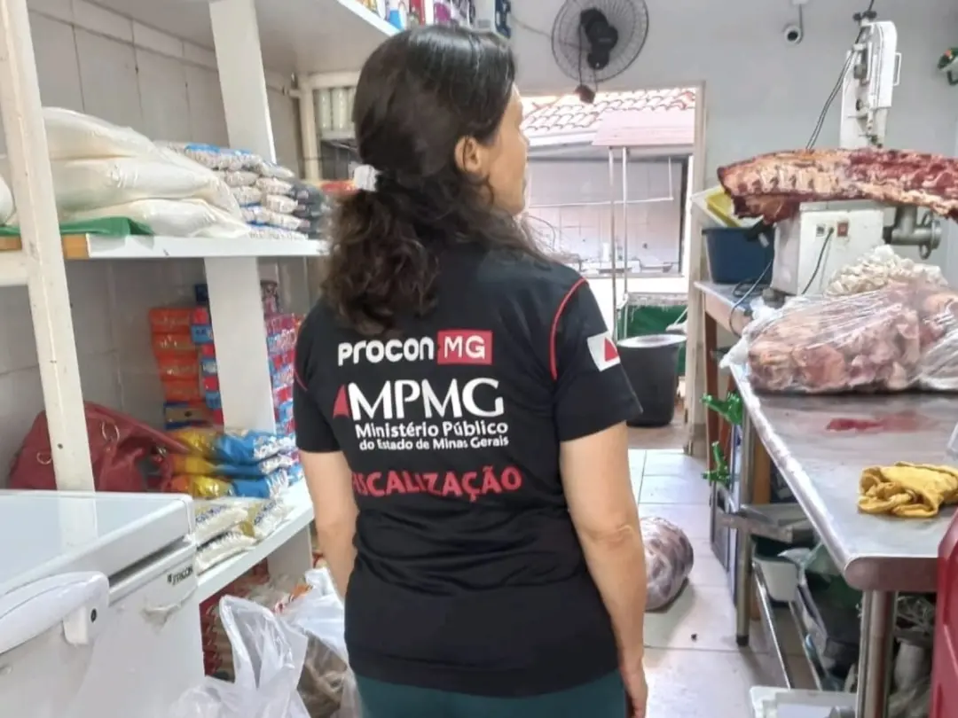 Mercado Municipal de Almenara tem inquérito do MPMG abrindo para olhar problemas estruturais do local. Já havia fiscali…