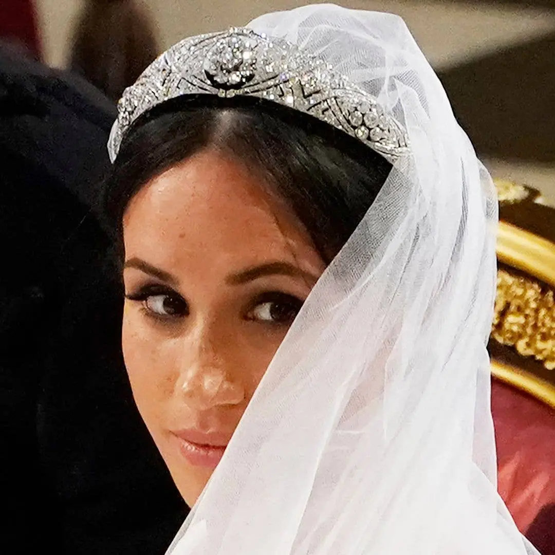 Vários detalhes sobre os casamentos reais foram revelados, mostrando os bastidores dos eventos de William e Kate, Eugen…