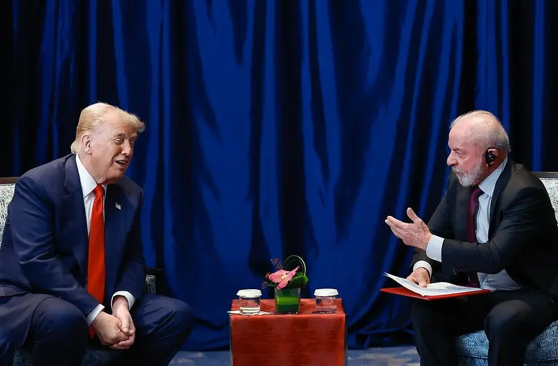 Lula disse que o Brasil pode aplicar reciprocidade comercial contra os Estados Unidos em resposta às tarifas de Trump. …