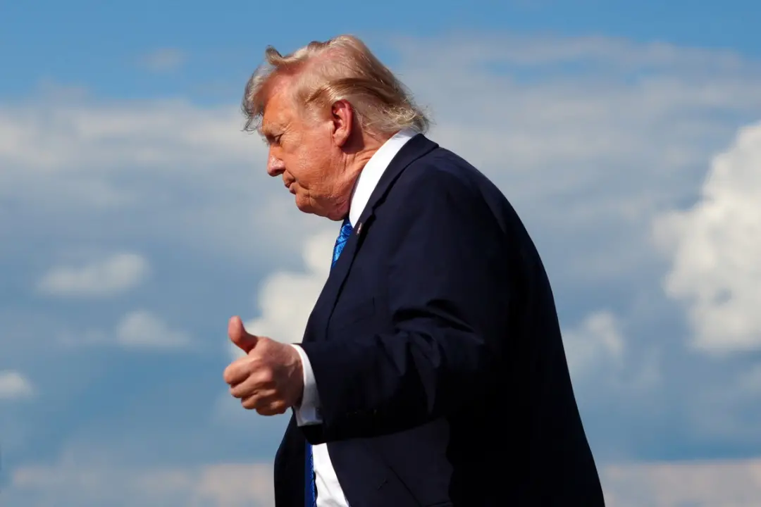Trump ameaça atacar o Irã com muita força se Teerã estiver ligado ao ataque no voo da Flydubai. A retaliação seria fort…