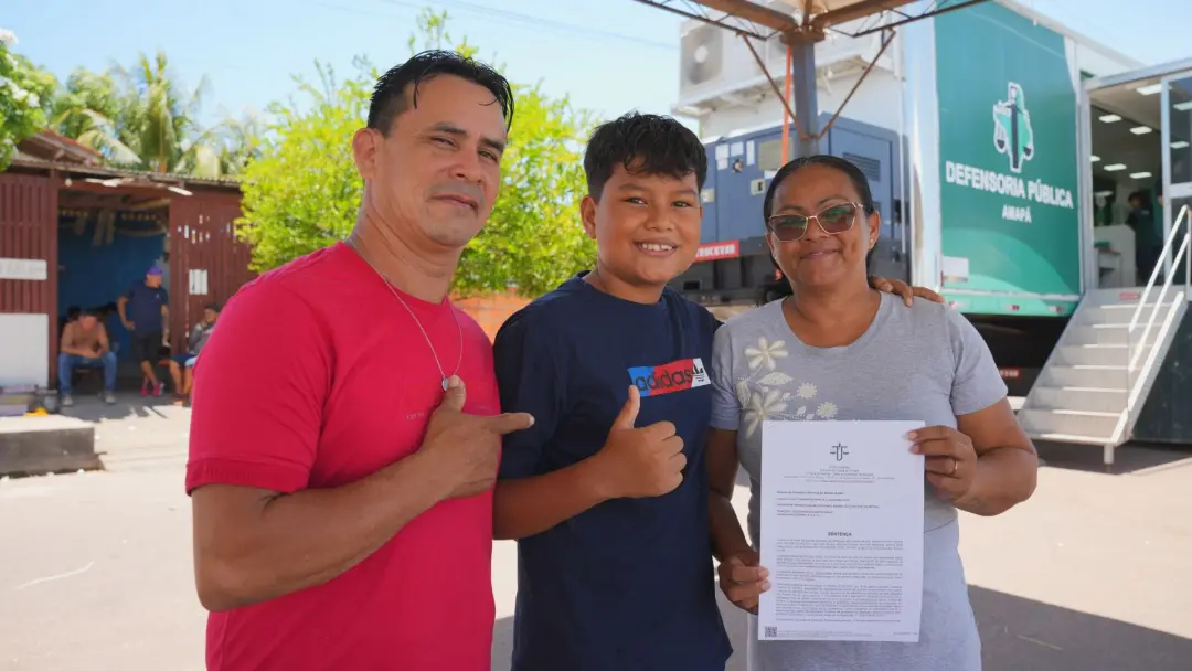 Macapá, Amapá, Avós conseguem guarda do neto Brayan Rian após 11 anos criando ele. Depois de anos tendo que pedir permi…